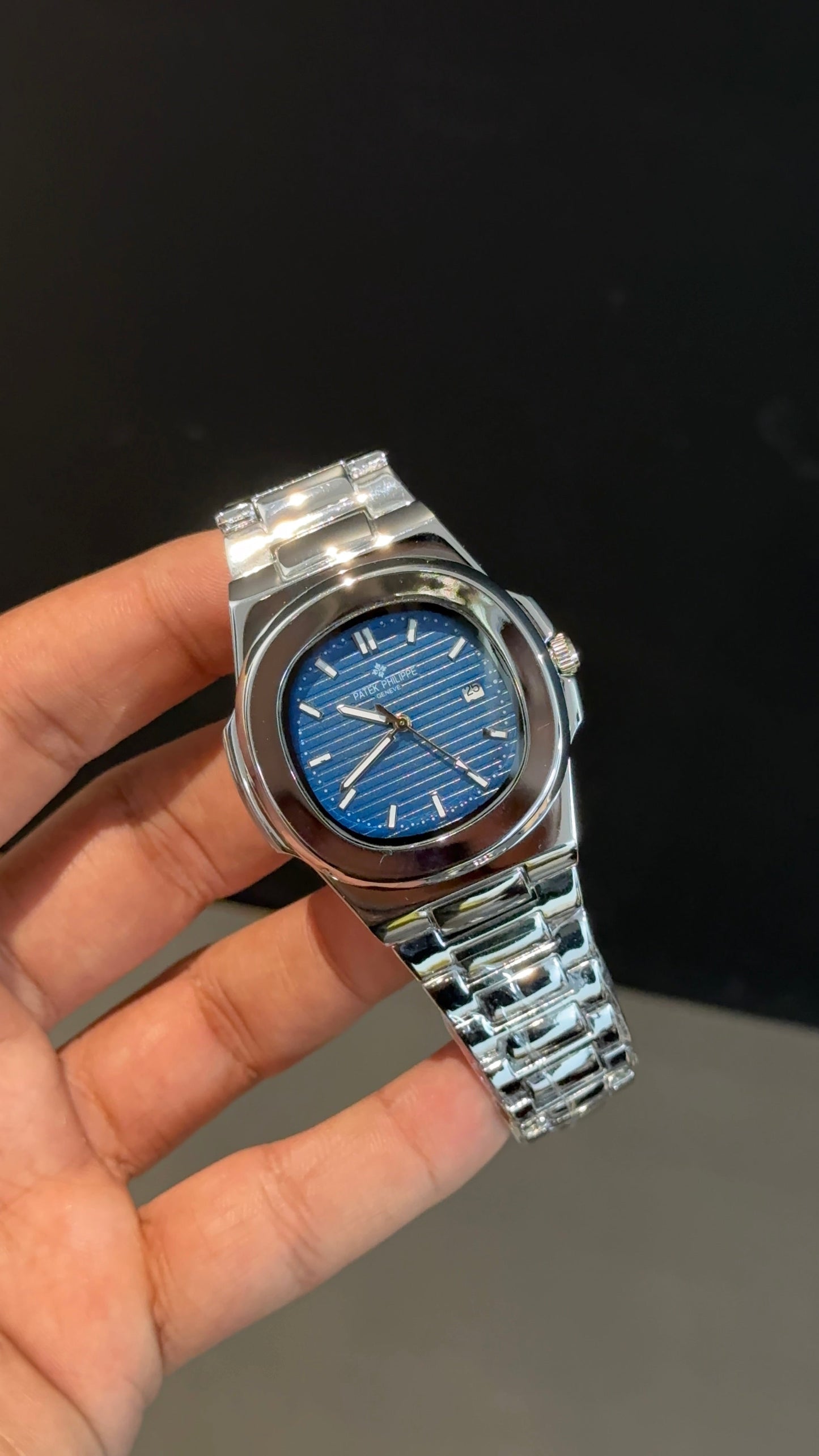 Pp | Quartz | Silver Chain | Blue Dial