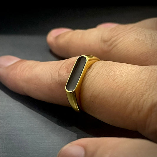 Gold-Plated Black Resin Ring for Men/Women